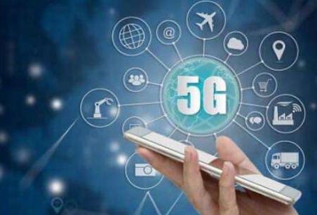5G賦能加速 重塑信息技術(shù)、大數(shù)據(jù)與人工智能的互聯(lián)網(wǎng)信息服務(wù)新生態(tài)